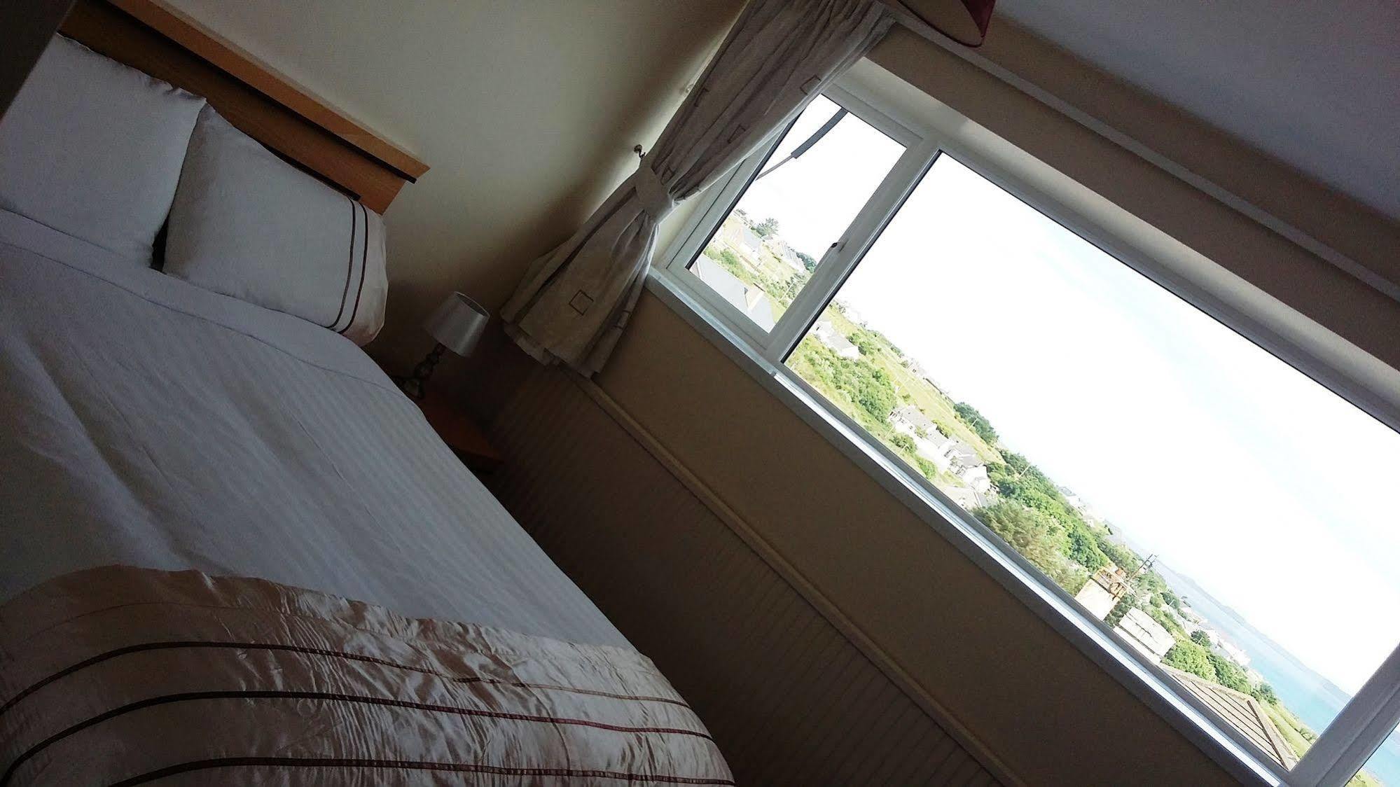 The Strand Hotel Ballyliffin Esterno foto